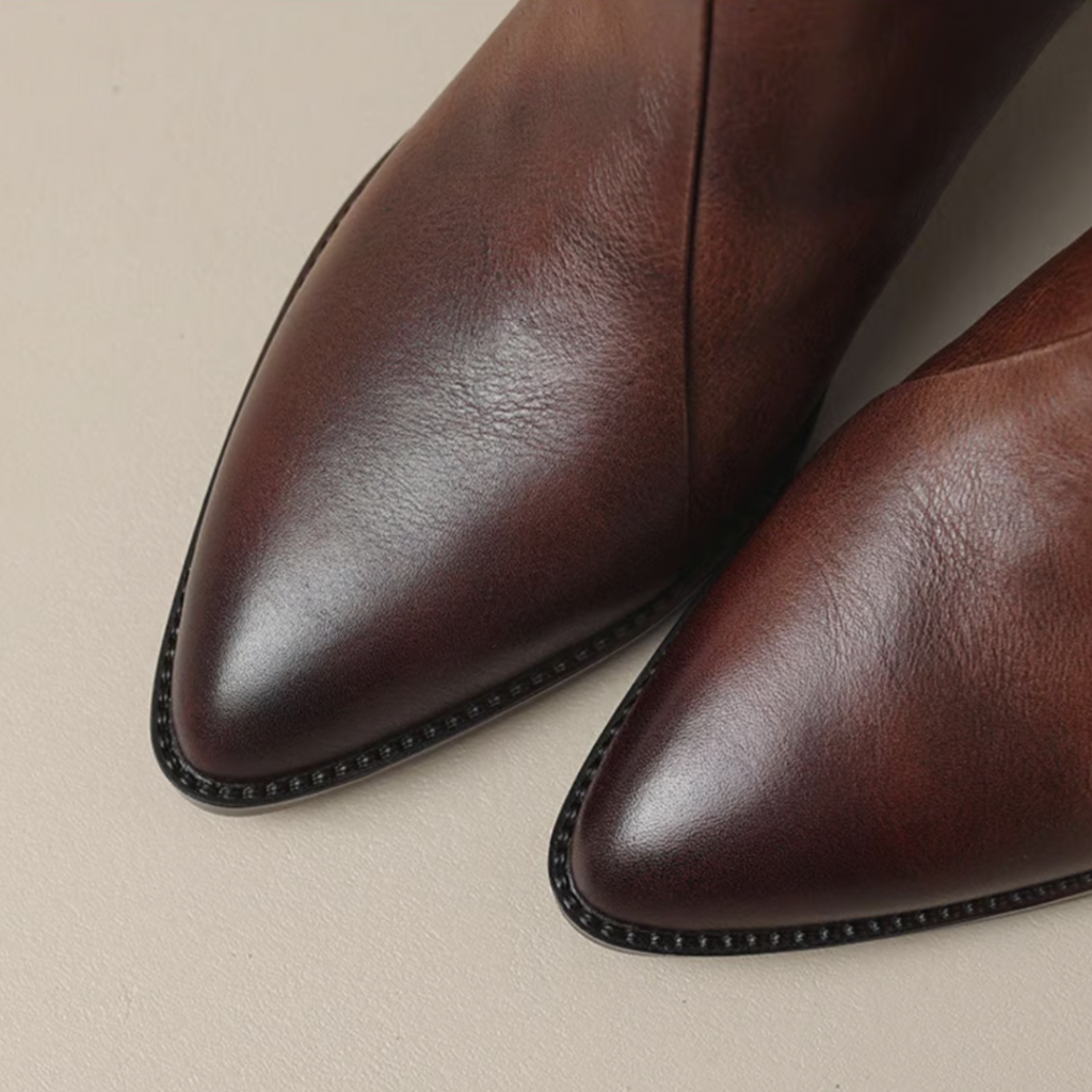 Elegant Ankle Boots in Black Leather – Office, Casual Wear