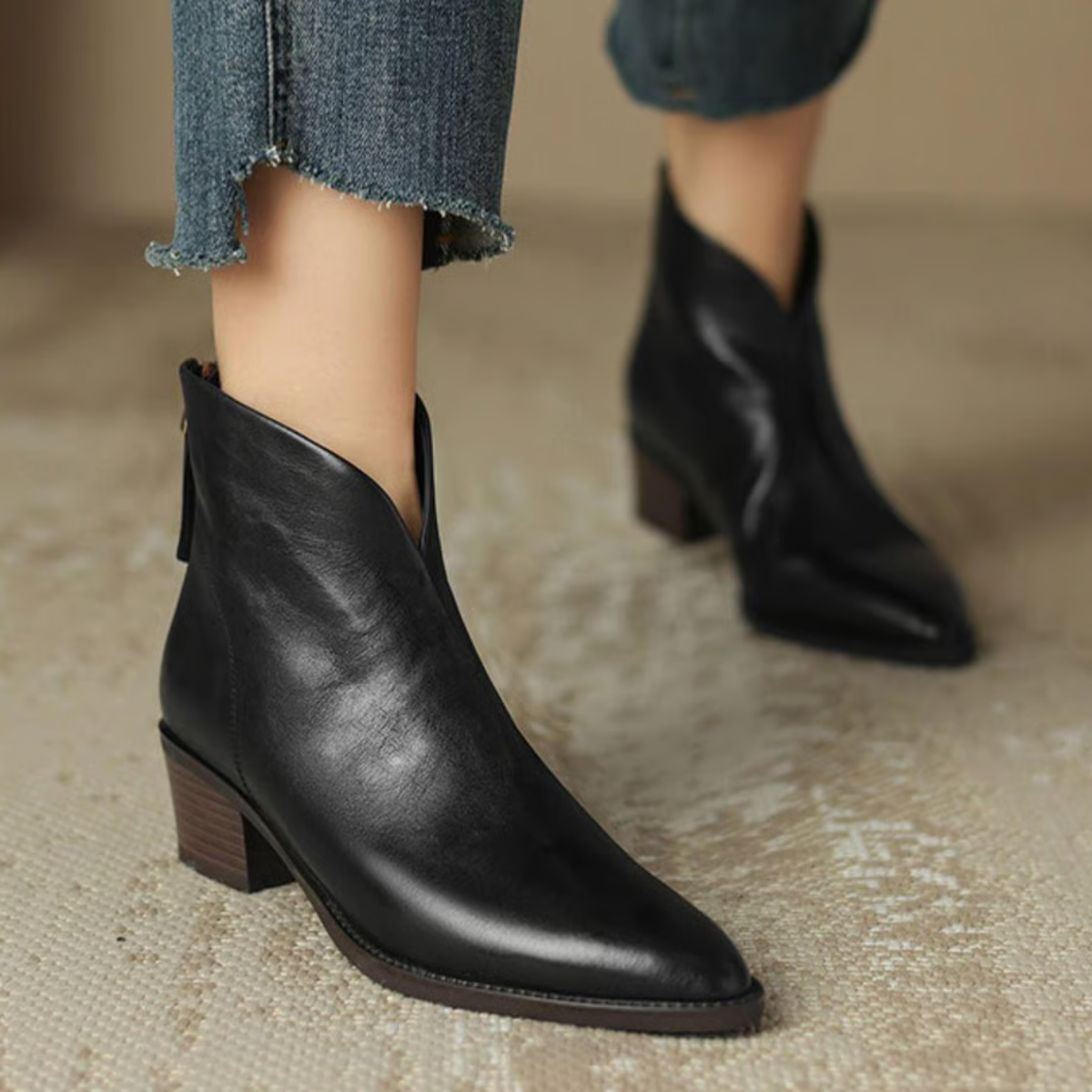 Elegant Ankle Boots in Black Leather – Office, Casual Wear