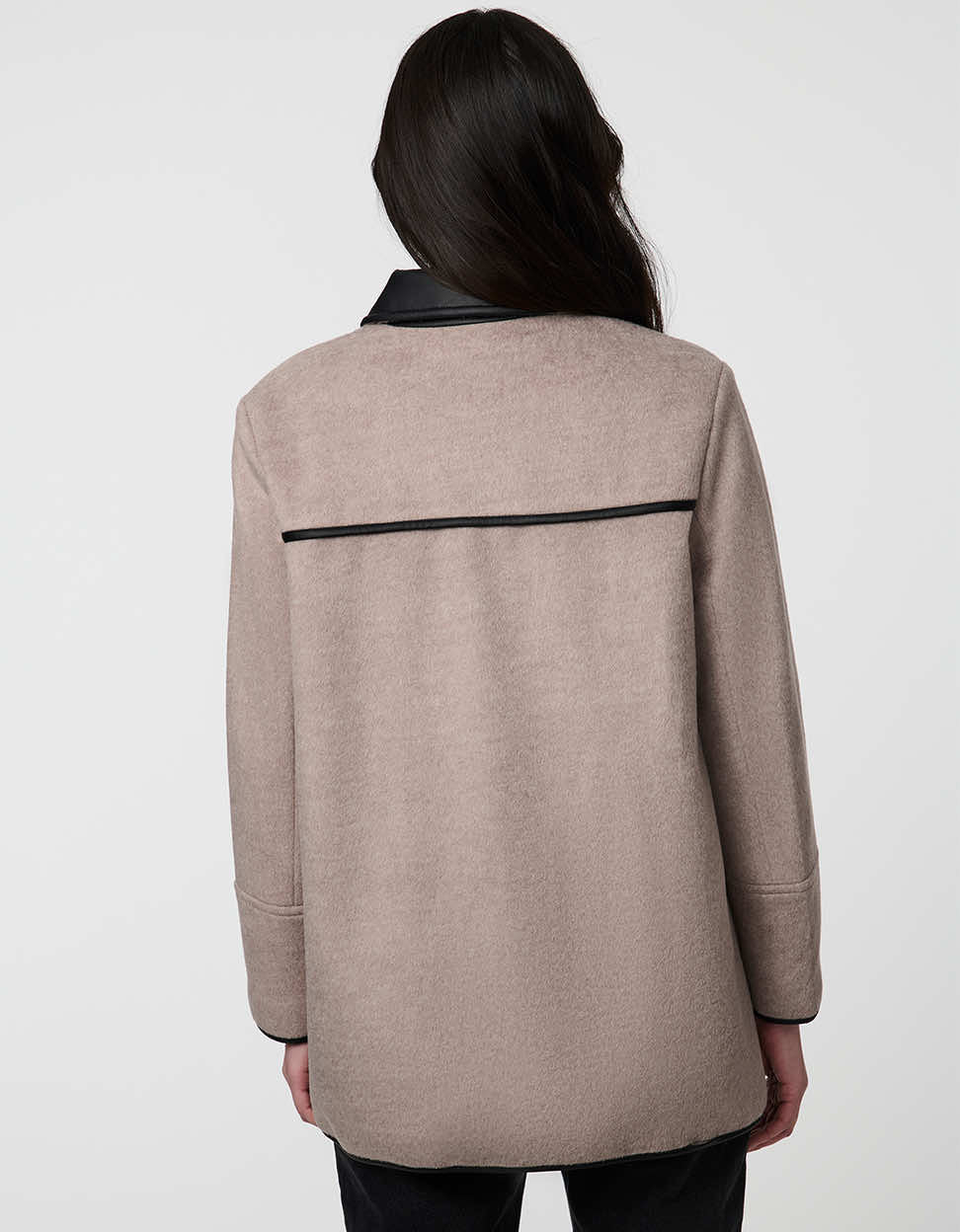 Utility Coat in Soft Fabric with Pockets – Casual, Everyday Wear