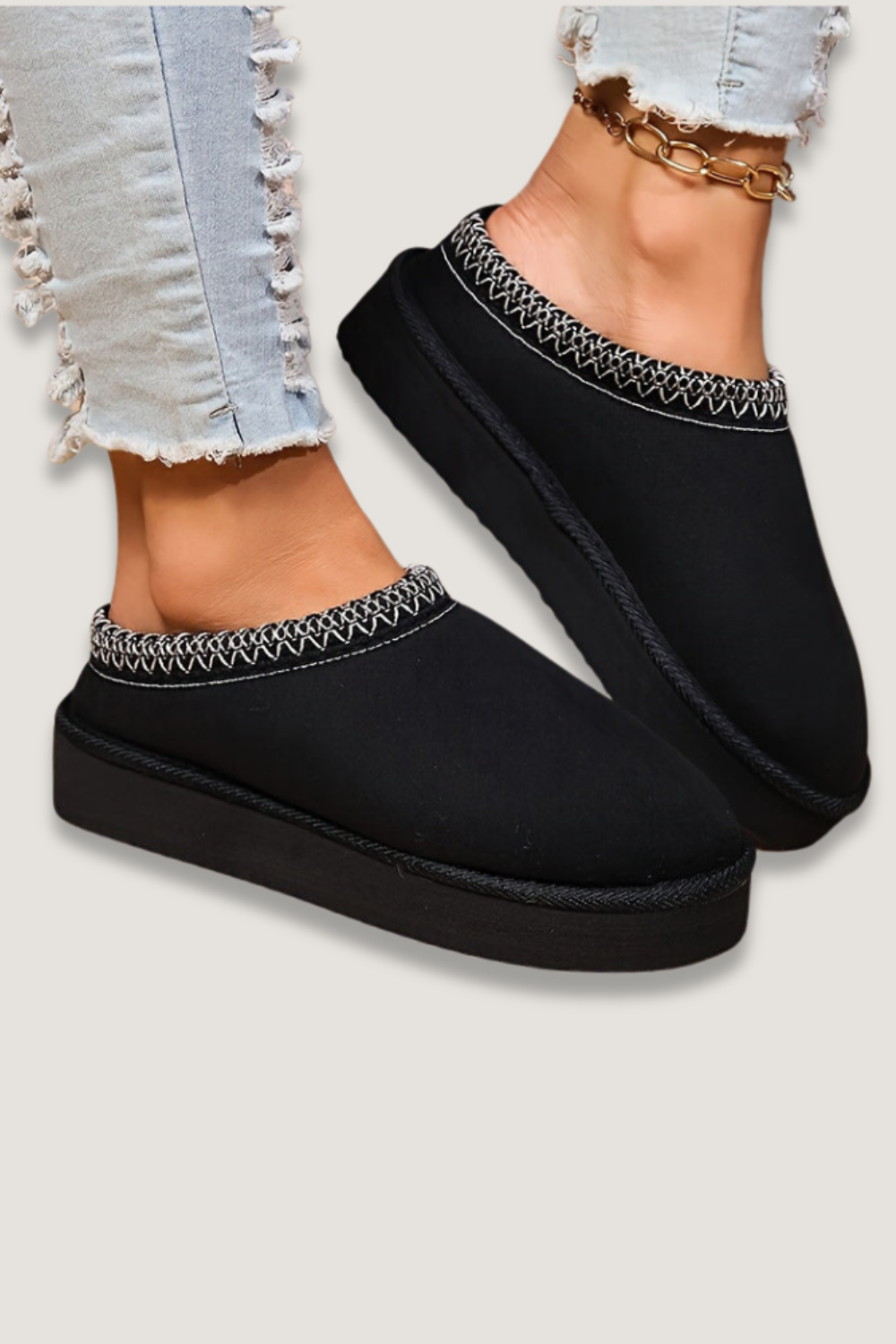 Cosy Slippers with Stitch Detail – Home Comfort, Relaxation