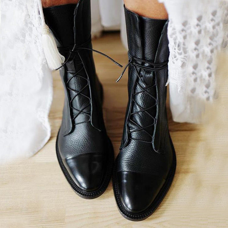 Elegant Lace-Up Ankle Boots in Black – Casual Wear, Everyday Use