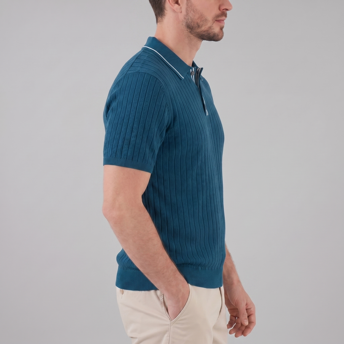 Men's Knit Polo Shirt - Contrast Collar, Casual Style for Everyday Wear