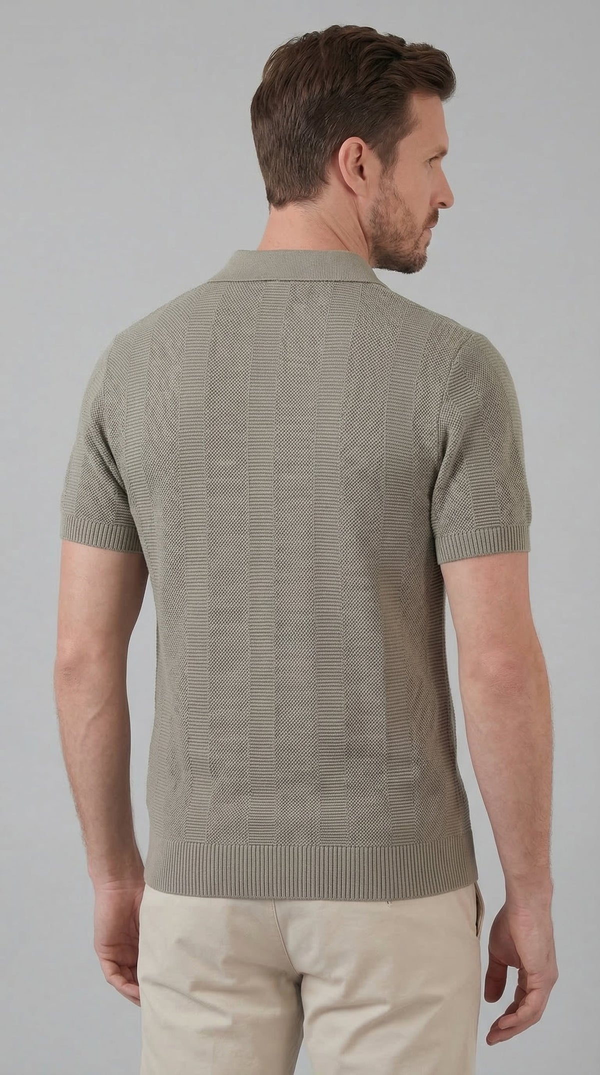 Men's Short Sleeve Knit Polo Shirt - Modern Design for Casual Wear